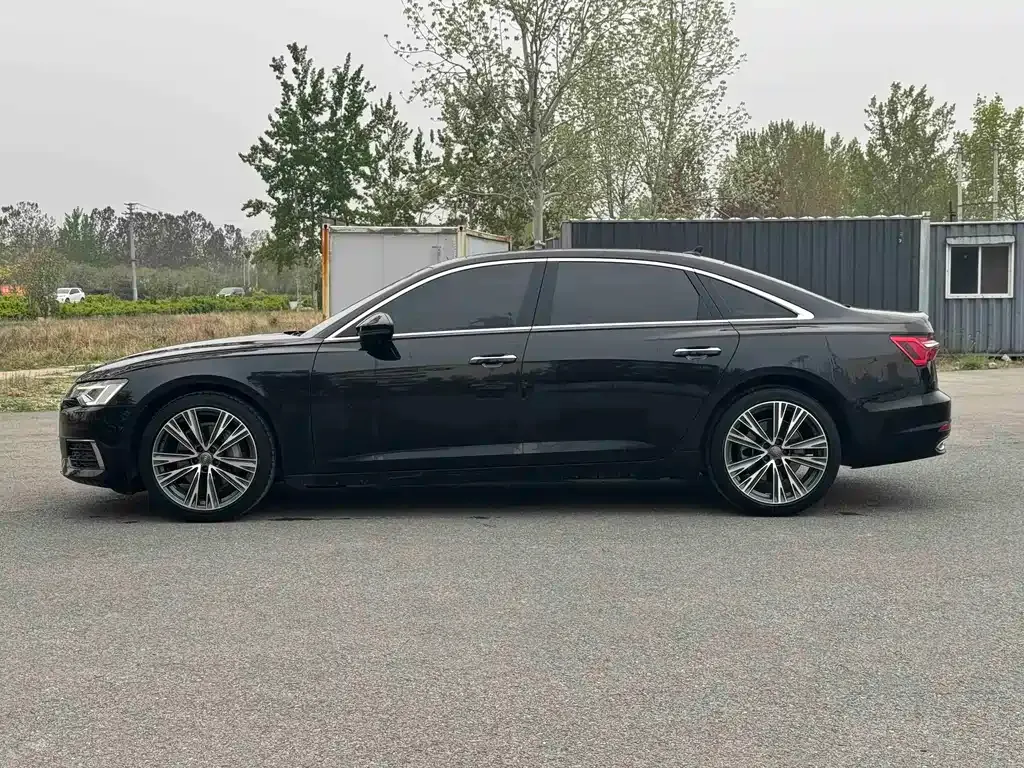 Audi A6L — фото 3