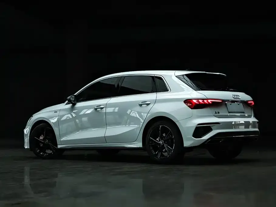 Audi A3 — фото 9