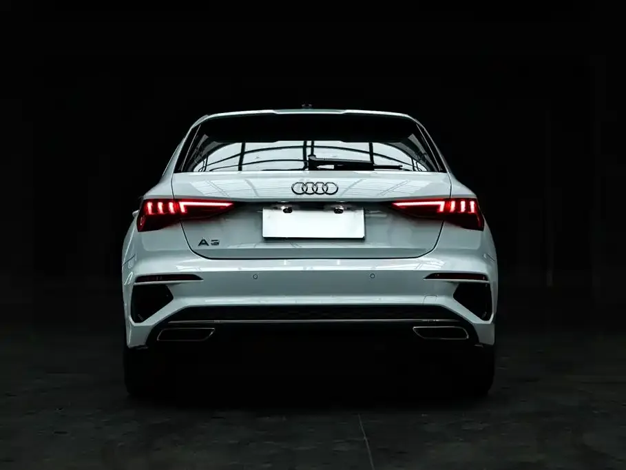Audi A3 — фото 8