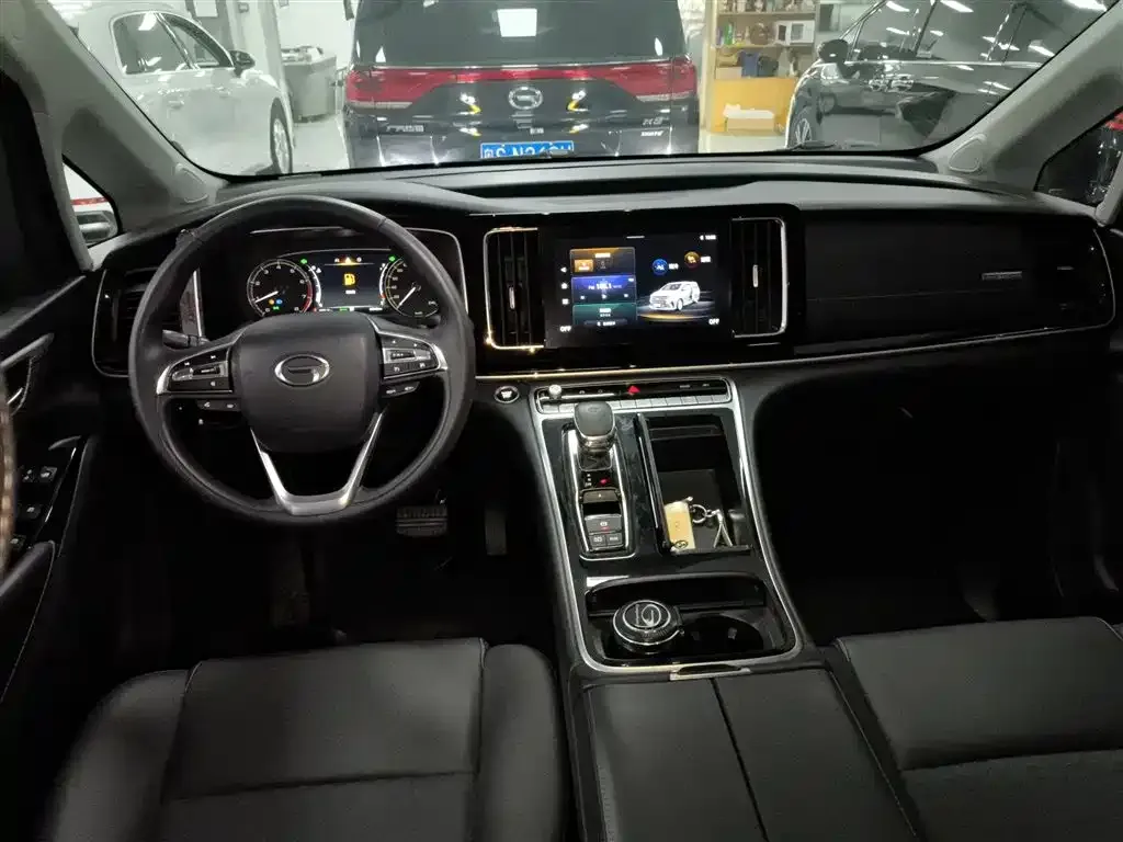 GAC Motor Trumpchi M8 — фото 4