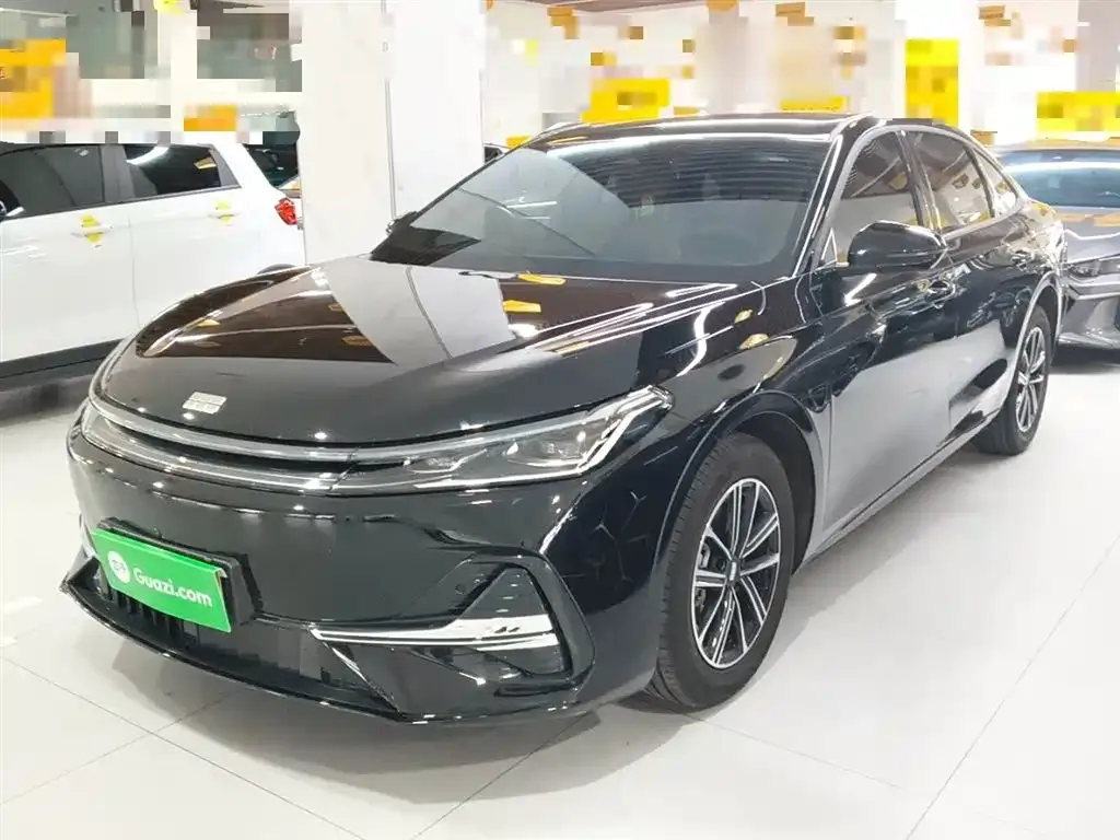 Geely Galaxy A7 — фото 7