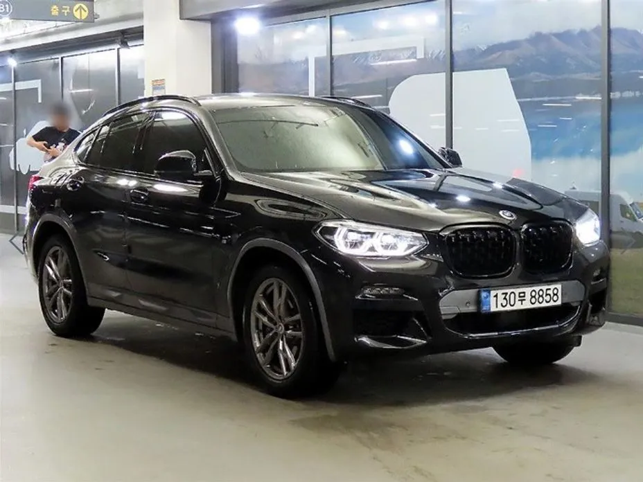 BMW X4 — фото 1