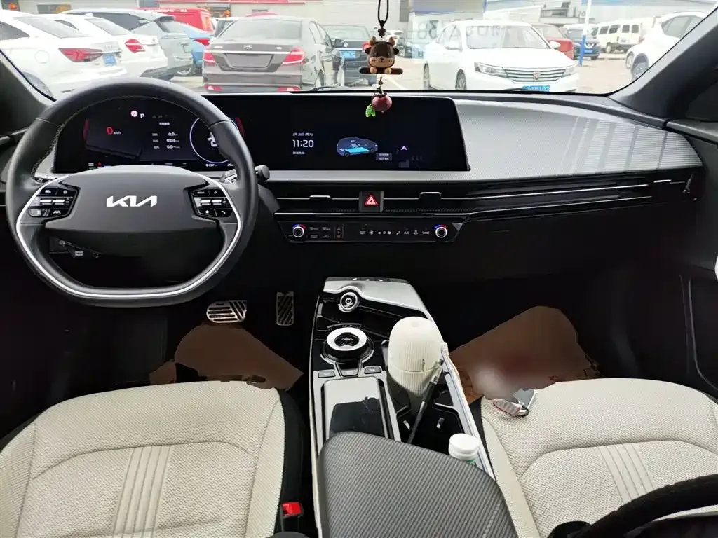 Kia EV6 — фото 3