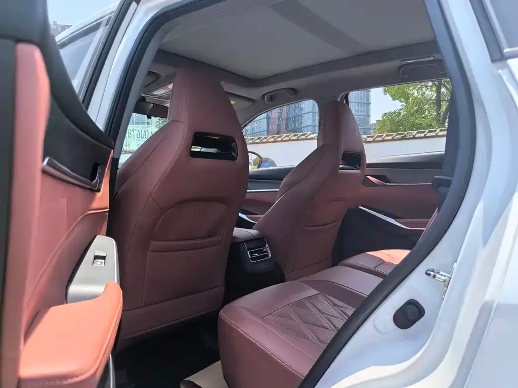 Changan CS75PLUS — фото 2