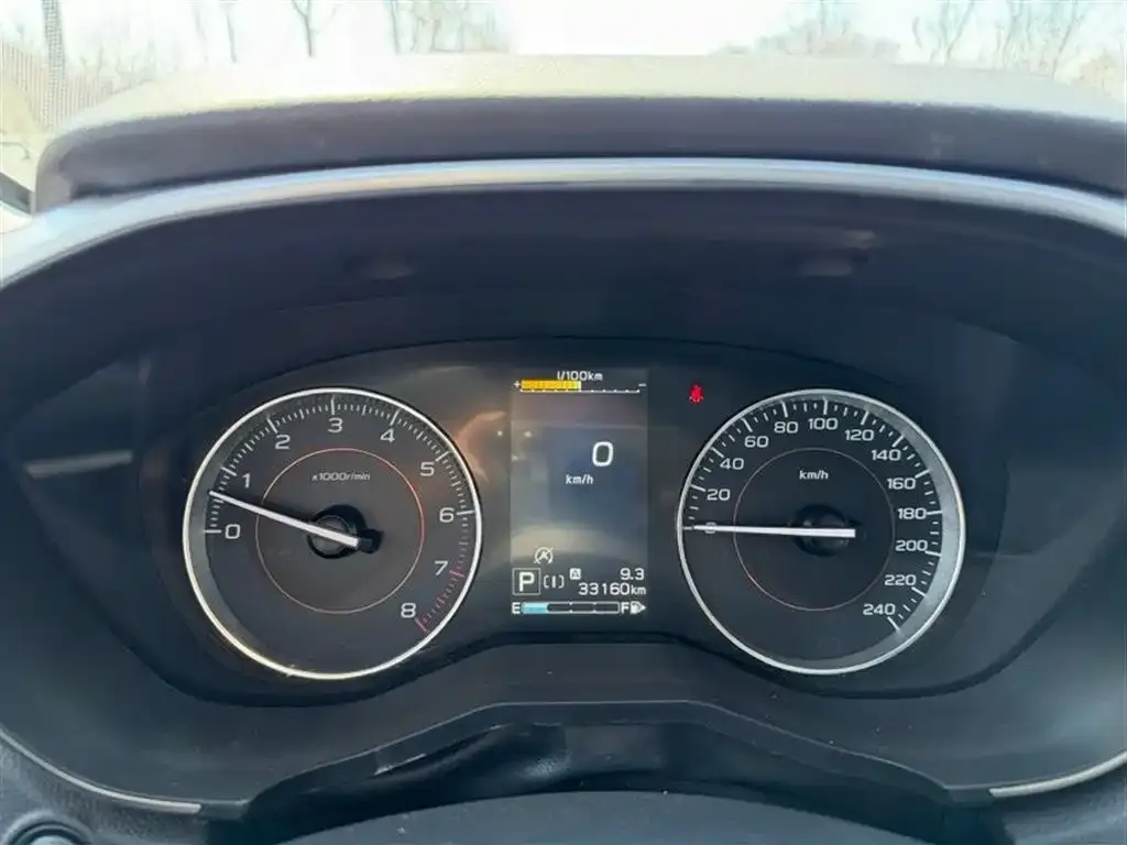 Subaru XV — фото 2