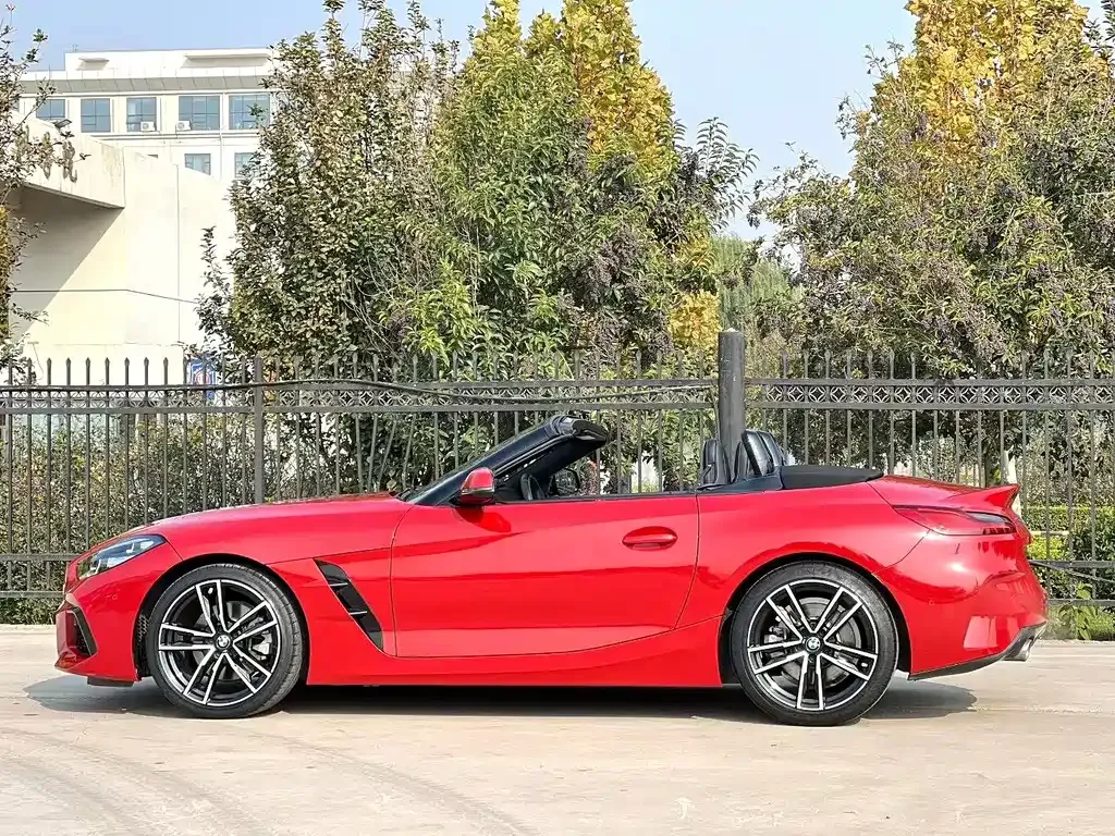 BMW Z4 — фото 8