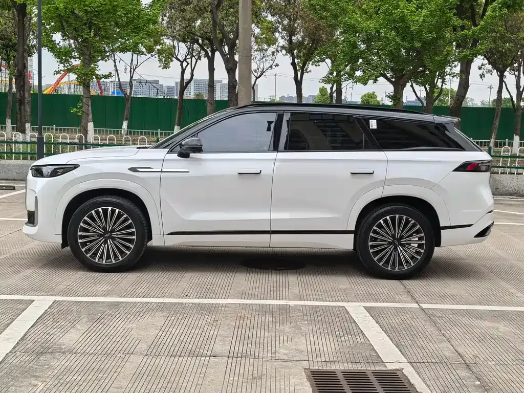 Chery Tiggo 9 — фото 10
