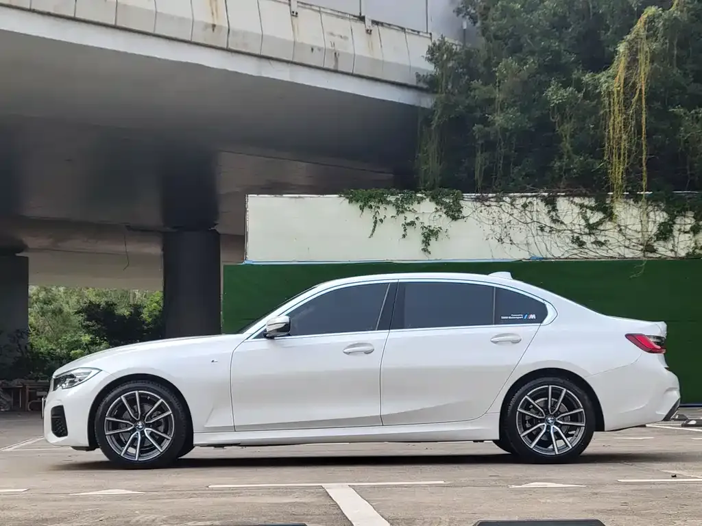 BMW 3 Series — фото 10