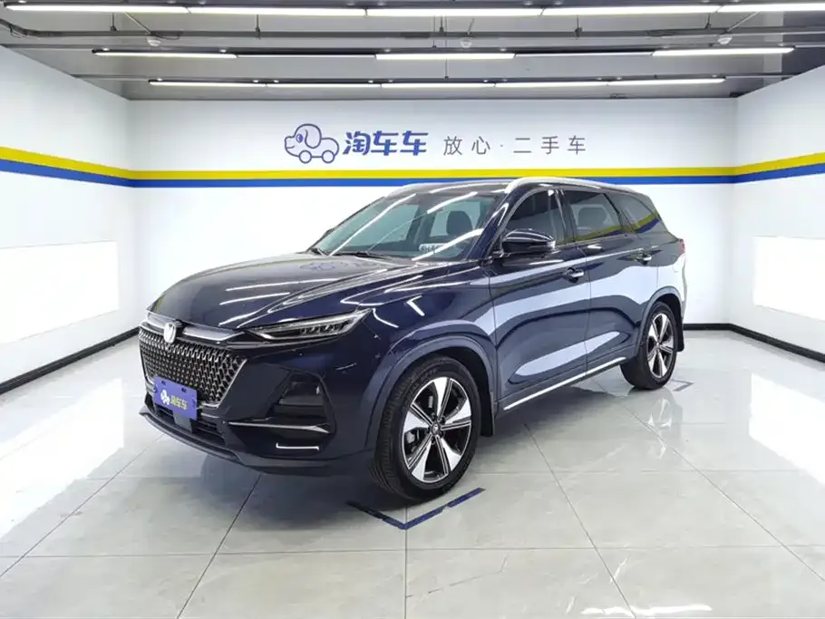 Changan X7 PLUS — фото 1
