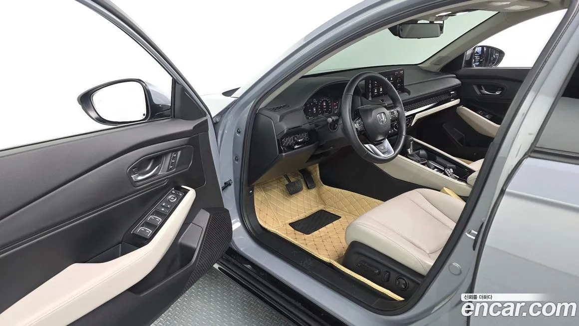 Honda Accord — фото 6