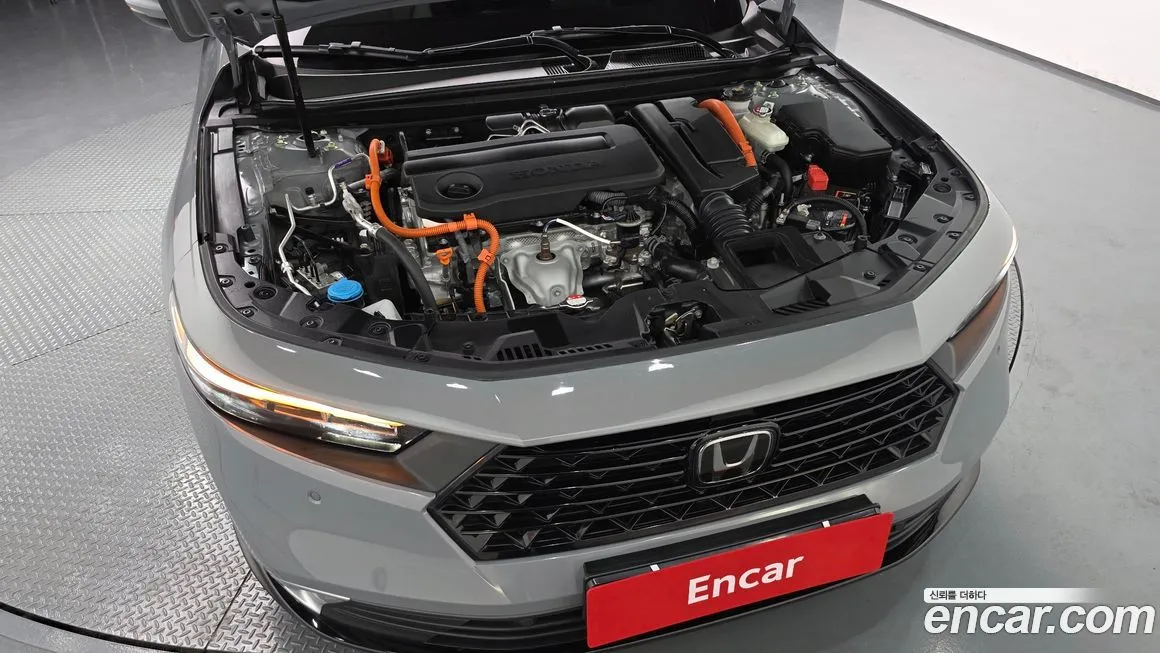Honda Accord — фото 10