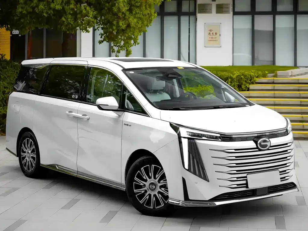 GAC Motor Trumpchi E9 — фото 1
