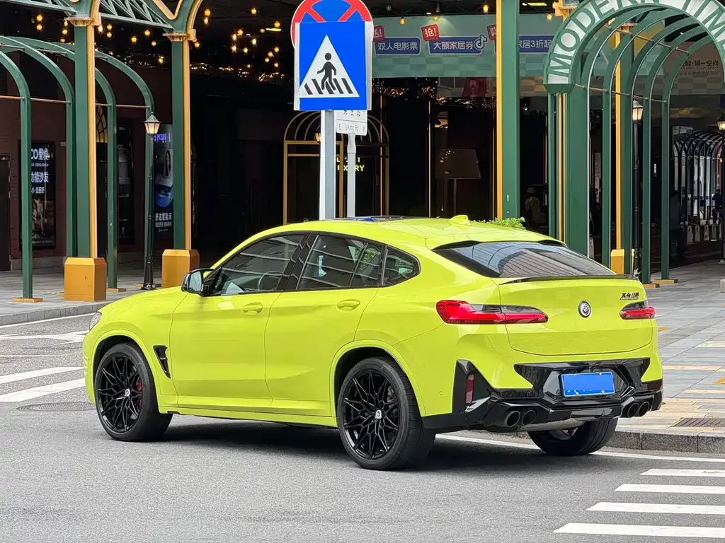 BMW X4 M — фото 9