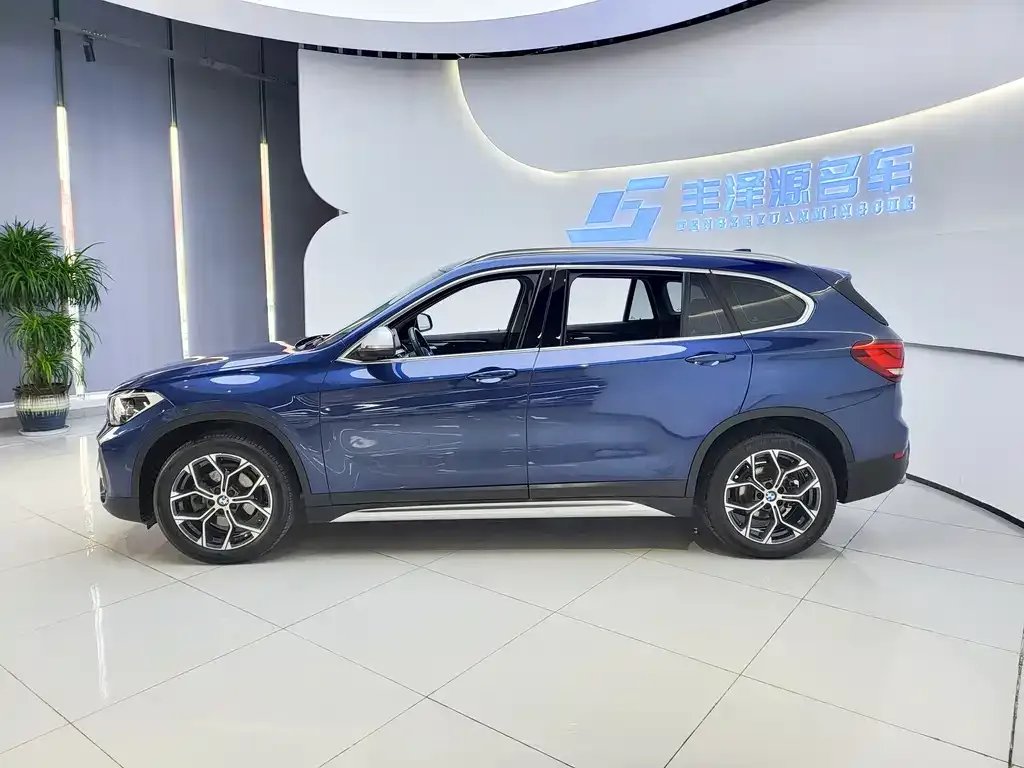 BMW X1 — фото 4