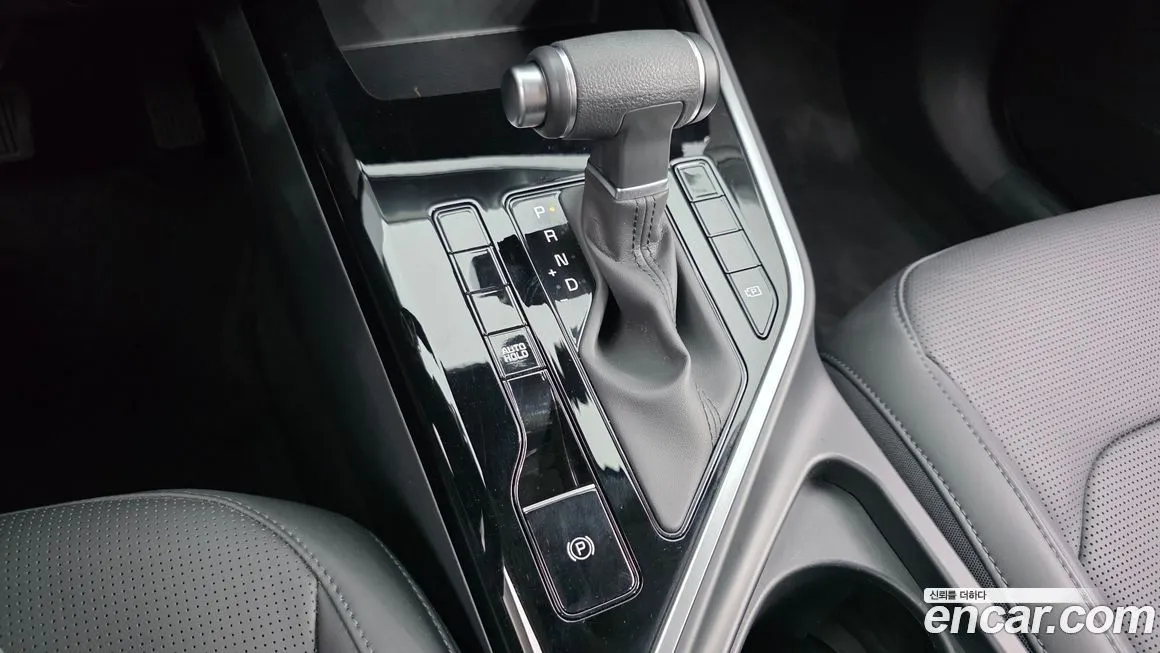 Kia Niro — фото 10