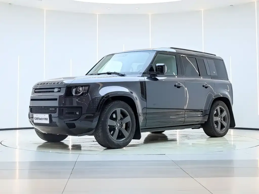 Land Rover Defender — фото 1