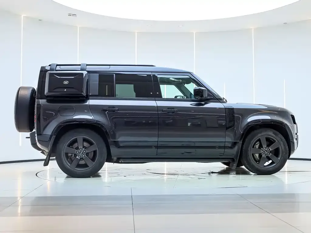 Land Rover Defender — фото 7