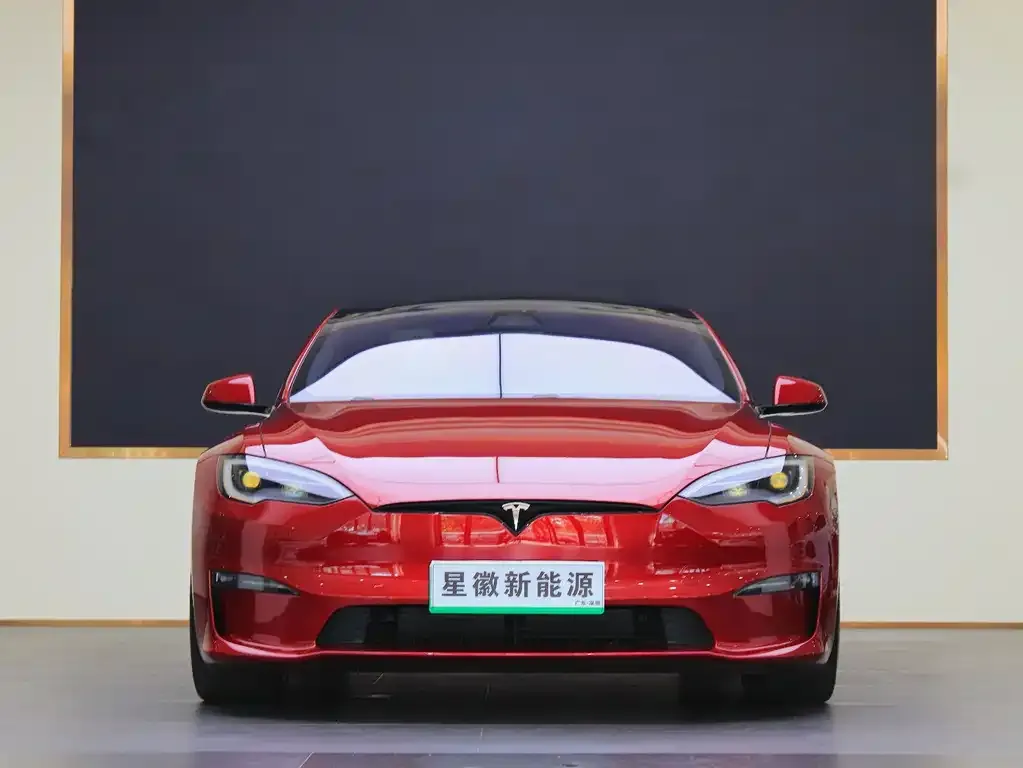 Tesla Model S — фото 10