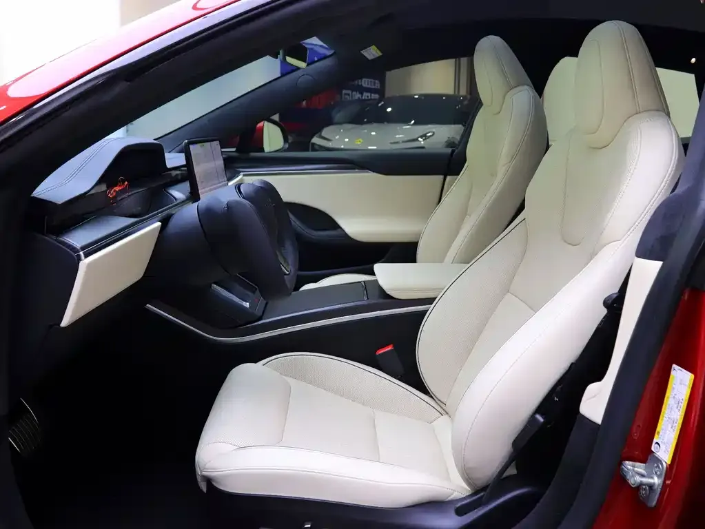 Tesla Model S — фото 3