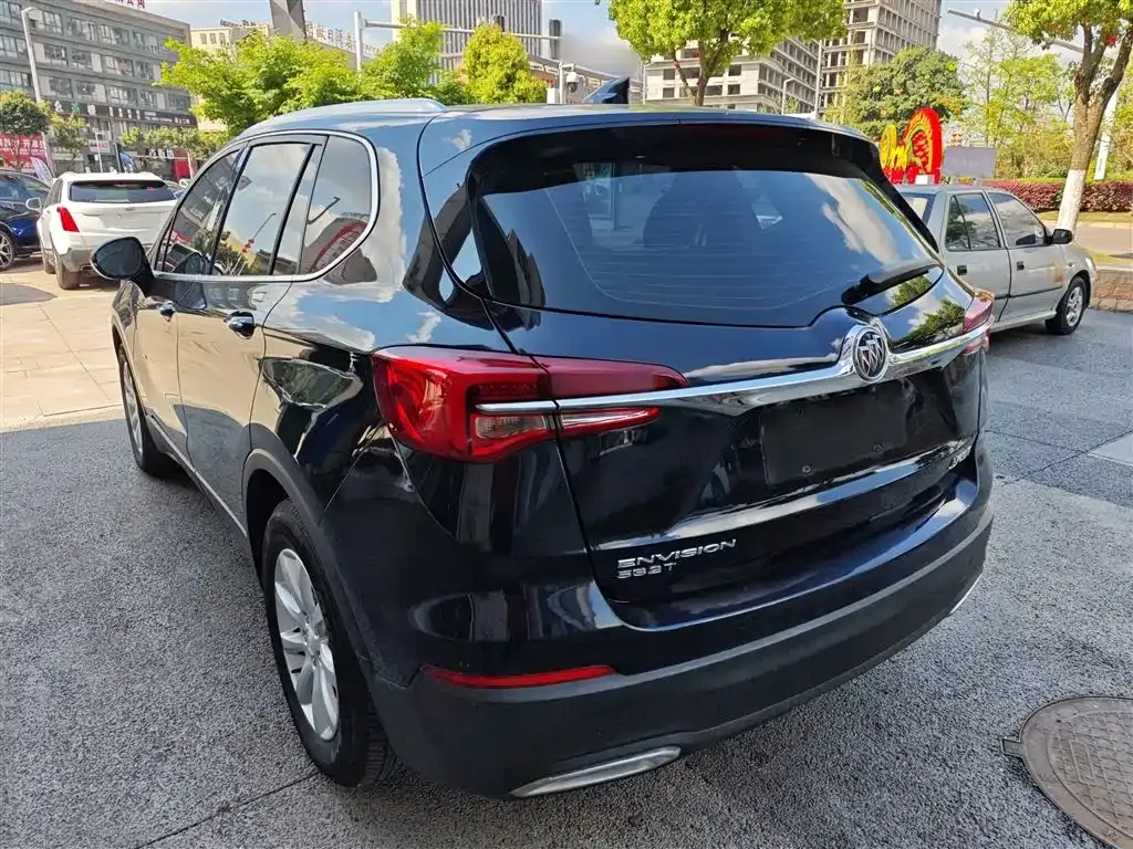 Buick Envision Plus — фото 7