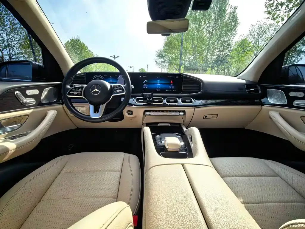 Mercedes-Benz GLE — фото 6