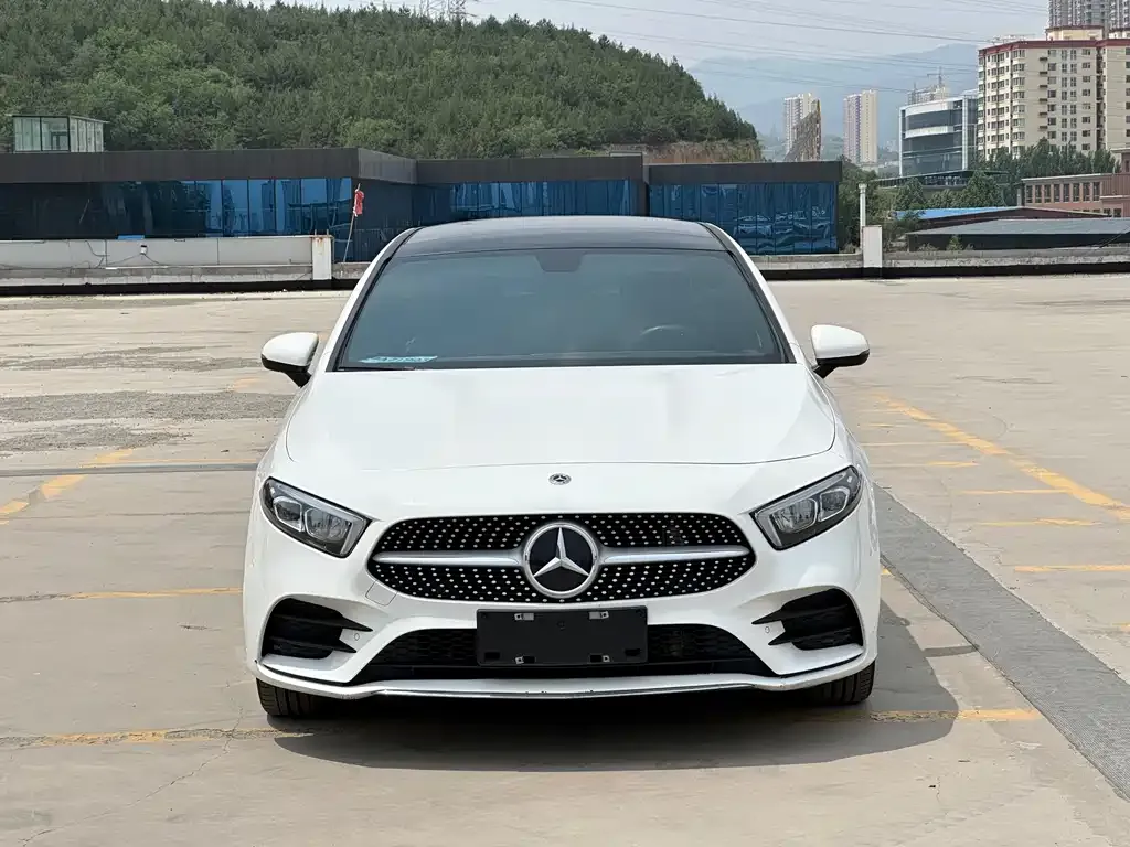 Mercedes-Benz A-Class — фото 4