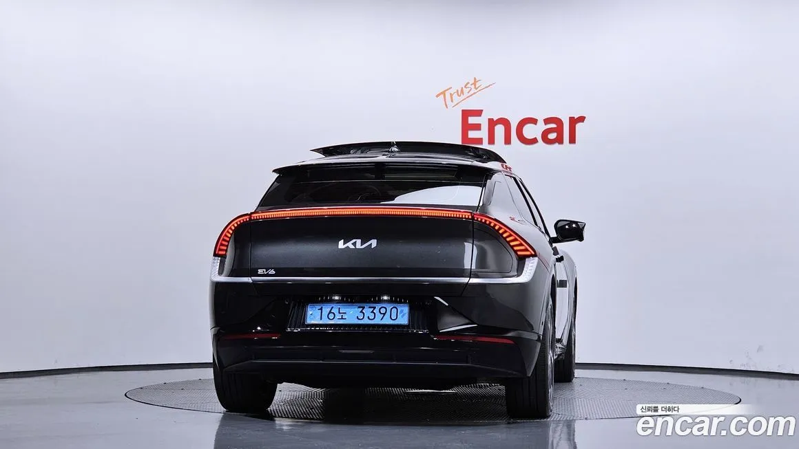 Kia EV6 — фото 3
