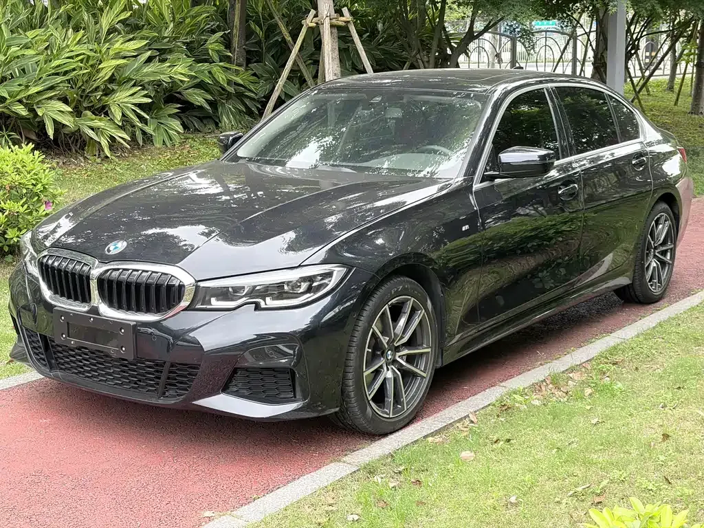 BMW 3 Series — фото 1