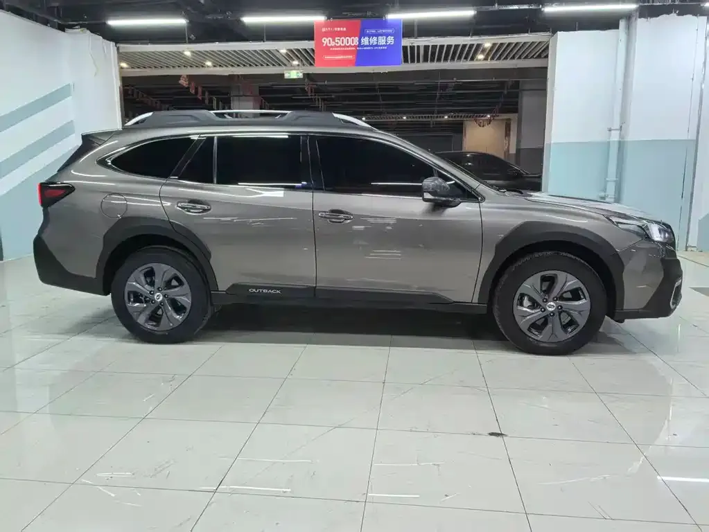 Subaru Outback — фото 2