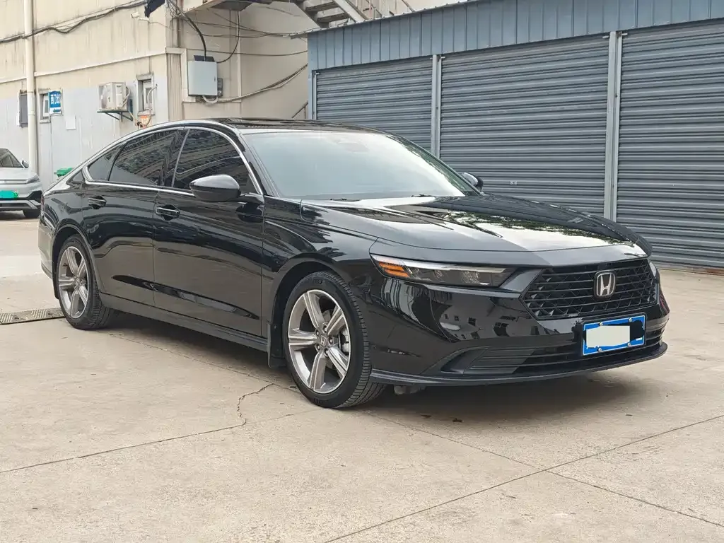 Honda Accord — фото 3