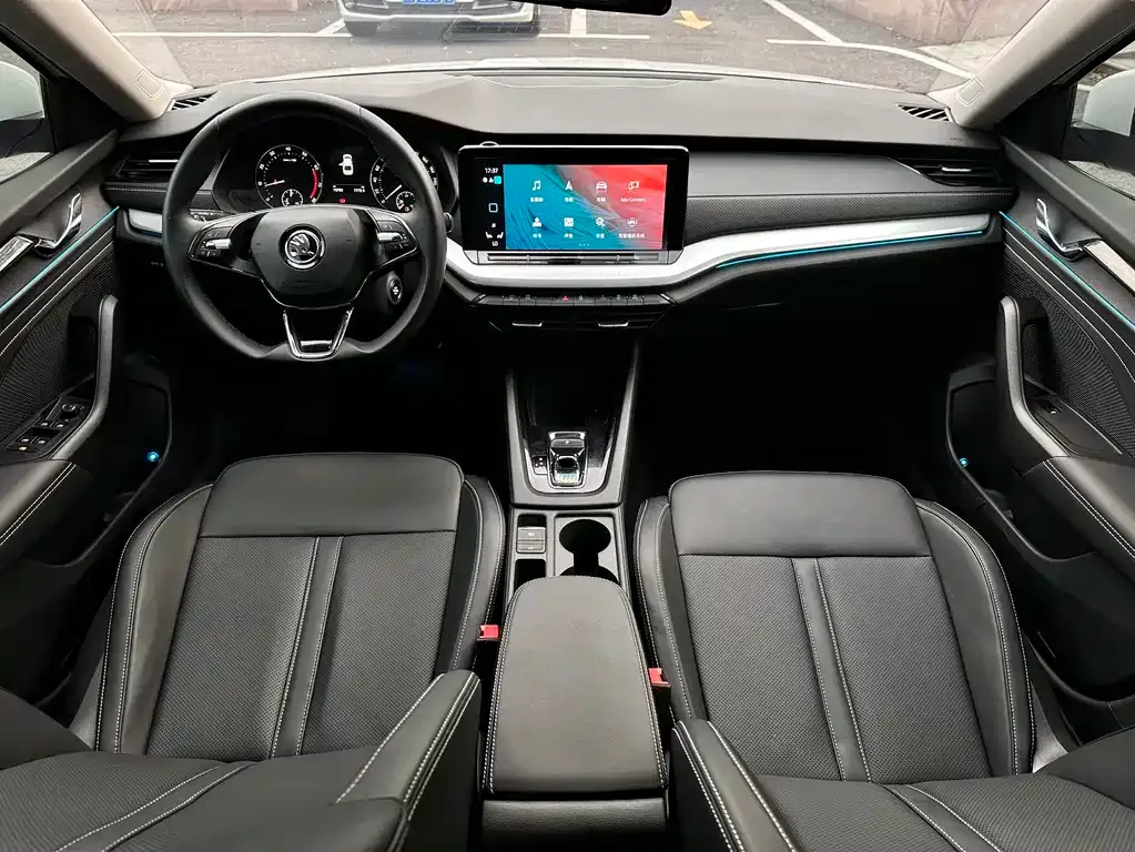 Skoda Octavia — фото 4