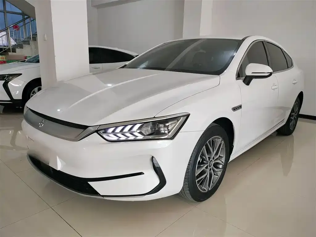 BYD Qin PLUS — фото 1