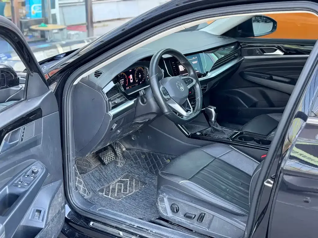 Volkswagen Passat — фото 9