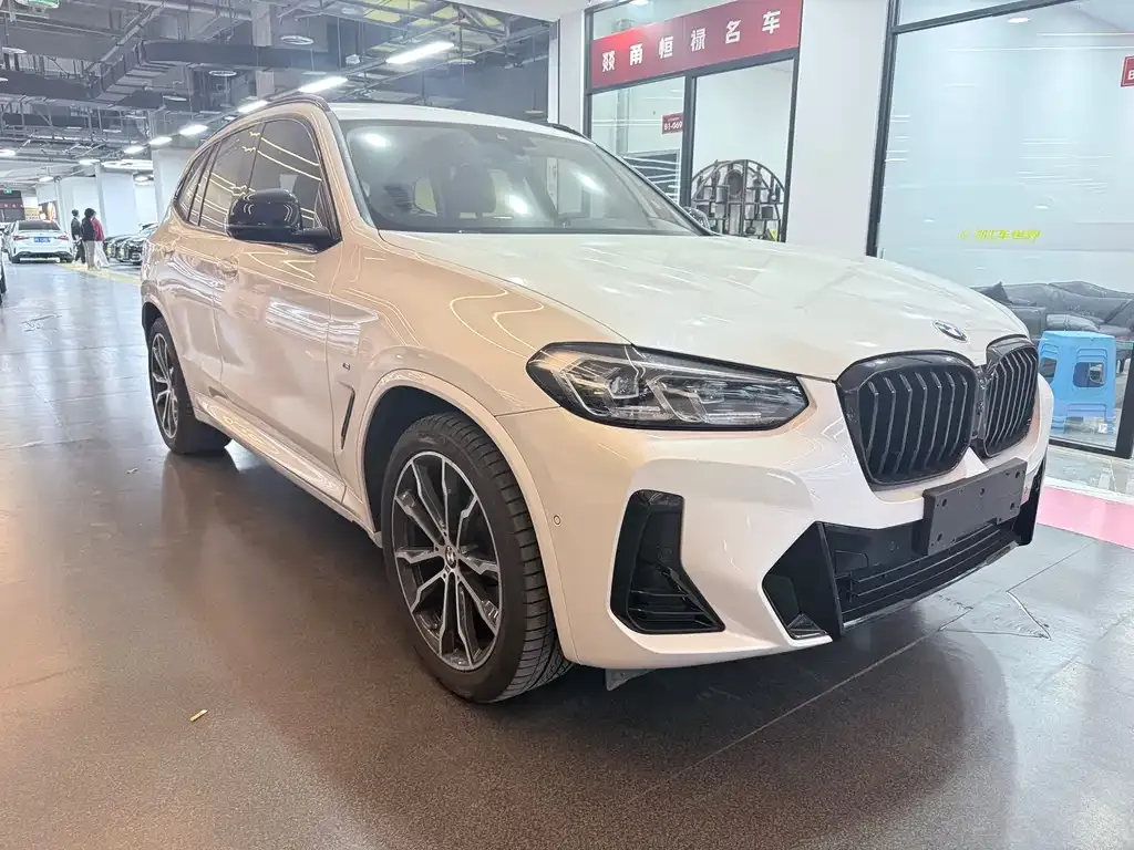 BMW X3 — фото 9