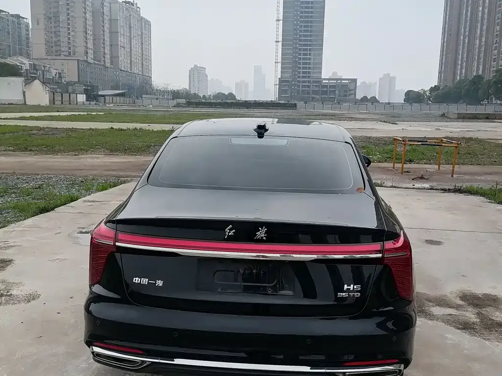 Hongqi H5 — фото 2