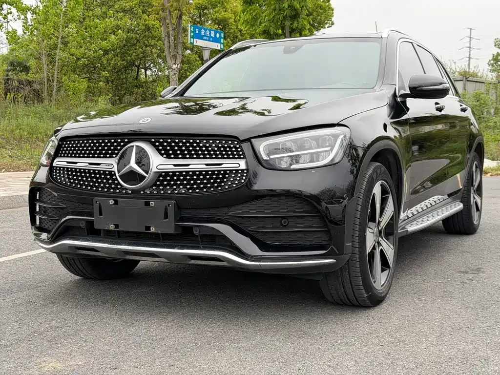 Mercedes-Benz GLC — фото 1