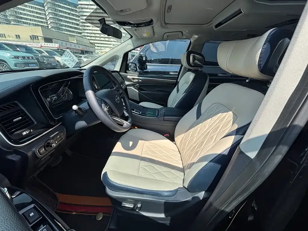GAC Motor Trumpchi M8 — фото 3