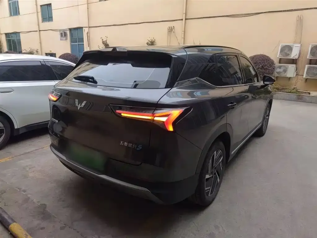 Wuling Xingguang S — фото 2