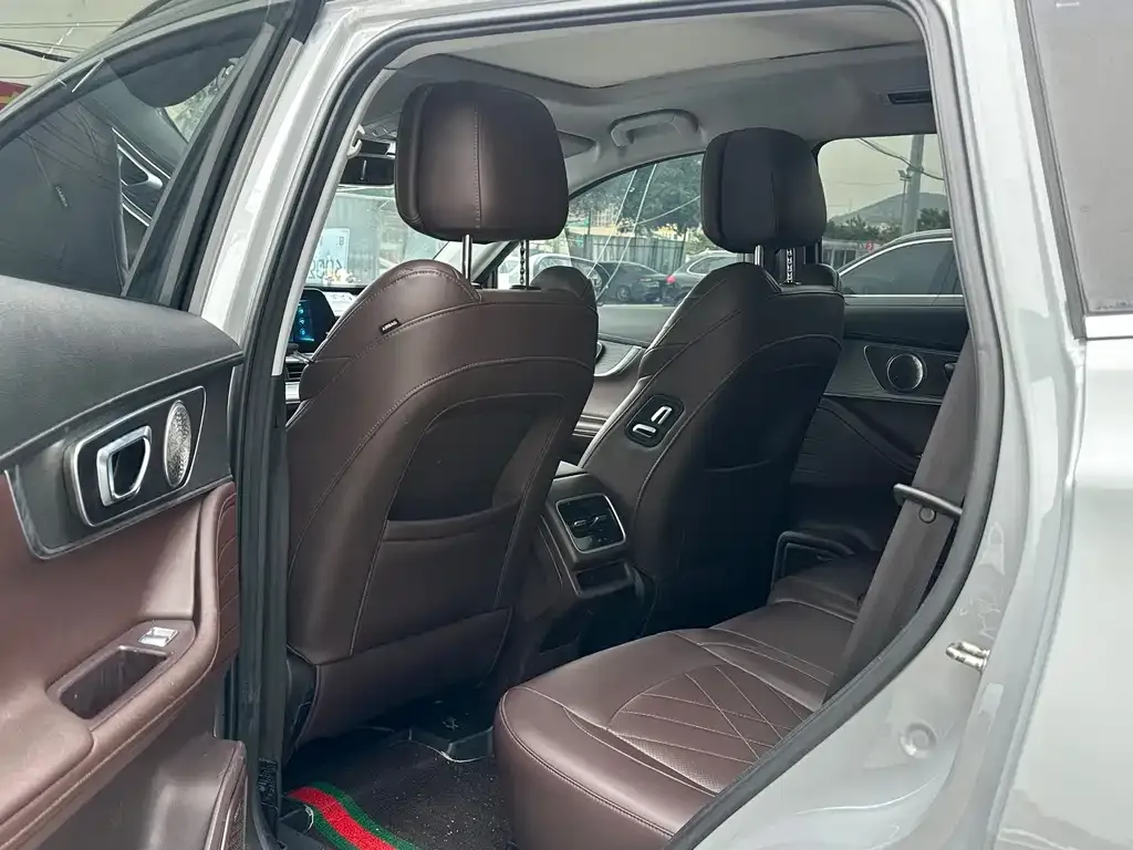 Chery Tiggo 8 PRO — фото 5