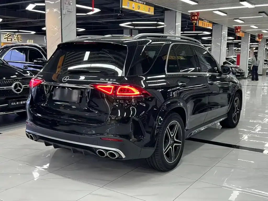 Mercedes-Benz GLE AMG — фото 7