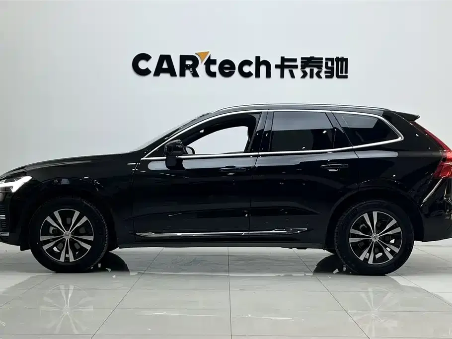 Volvo XC60 — фото 4