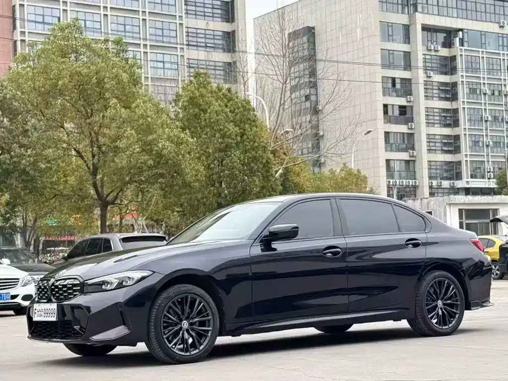 BMW 3 Series — фото 1