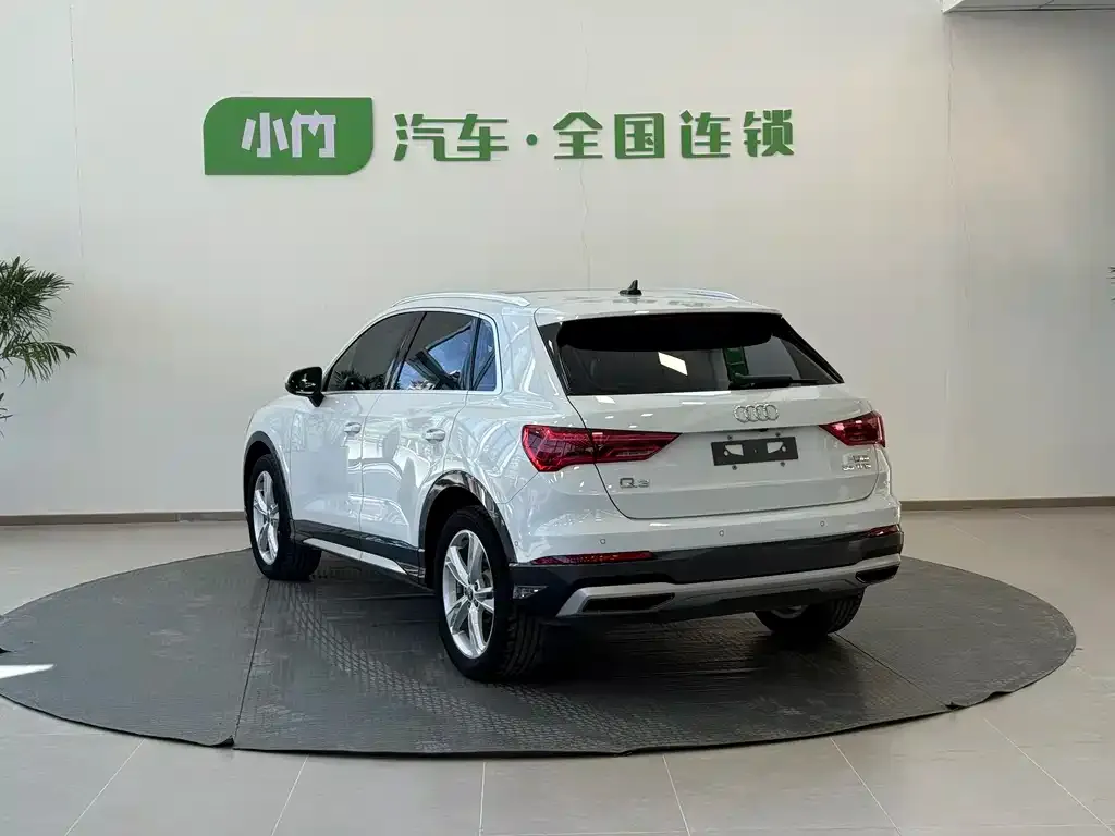 Audi Q3 — фото 6