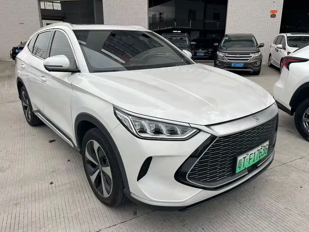 BYD PLUS New Energy — фото 5