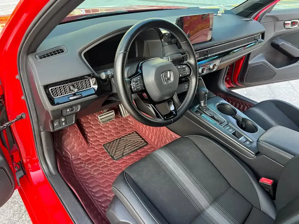 Honda Civic — фото 7