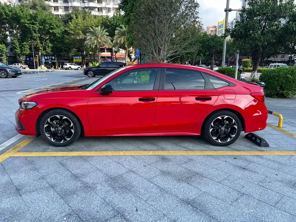 Honda Civic — фото 3