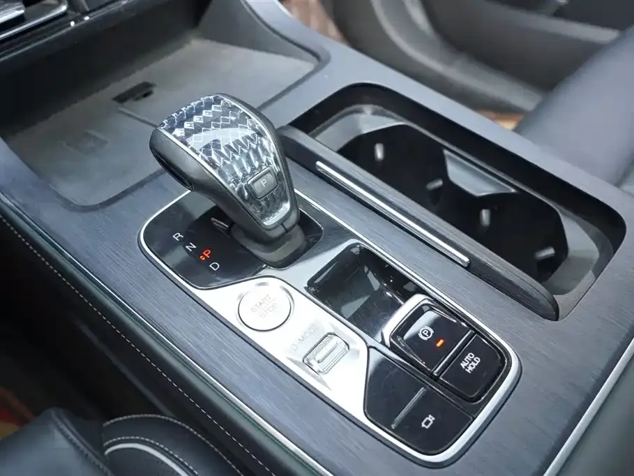 GAC Motor Trumpchi GS8 — фото 4