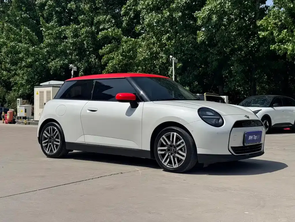 MINI Cooper EV — фото 10