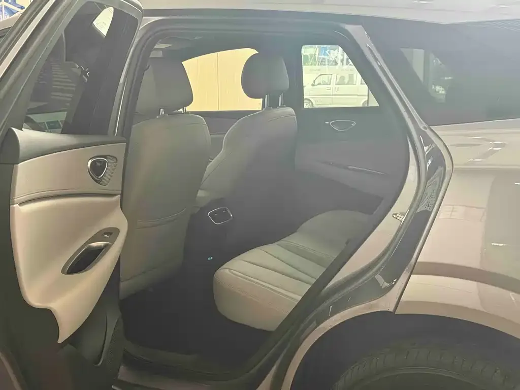 BYD Hiace 06 — фото 3