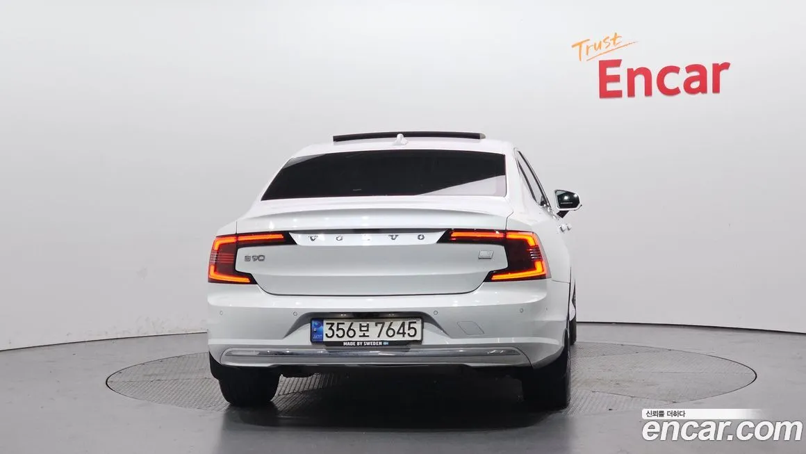 Volvo S90 — фото 2